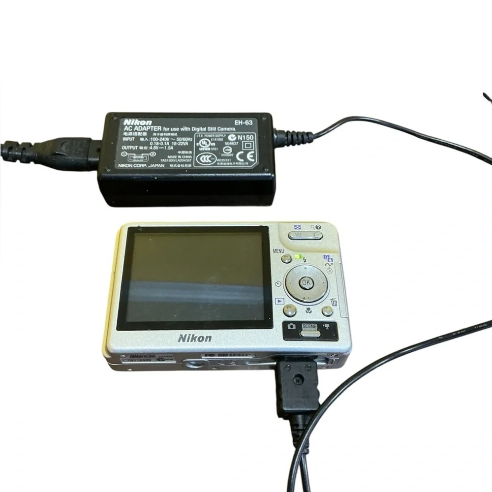 Nikon Coolpic S2 Digital CameraGreat . Condition. . 5.1 Digital Japan